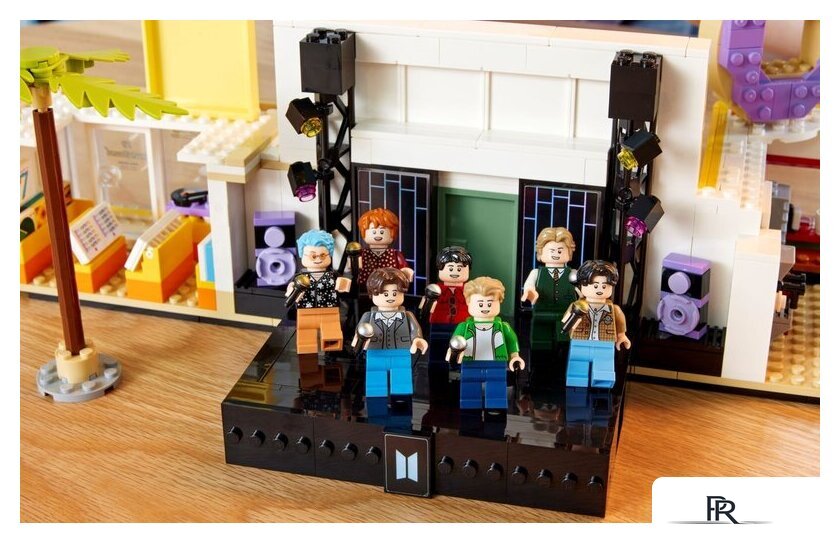 Конструктор LEGO Ideas 21339 BTS Dynamite - Изображение №14 — Интернет-магазин ПроЗаказ