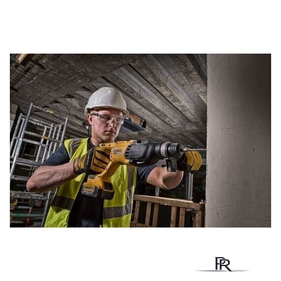 Перфоратор DeWalt DCH133M1 (с 1-им АКБ, кейс) - Изображение №3 — Интернет-магазин ПроЗаказ