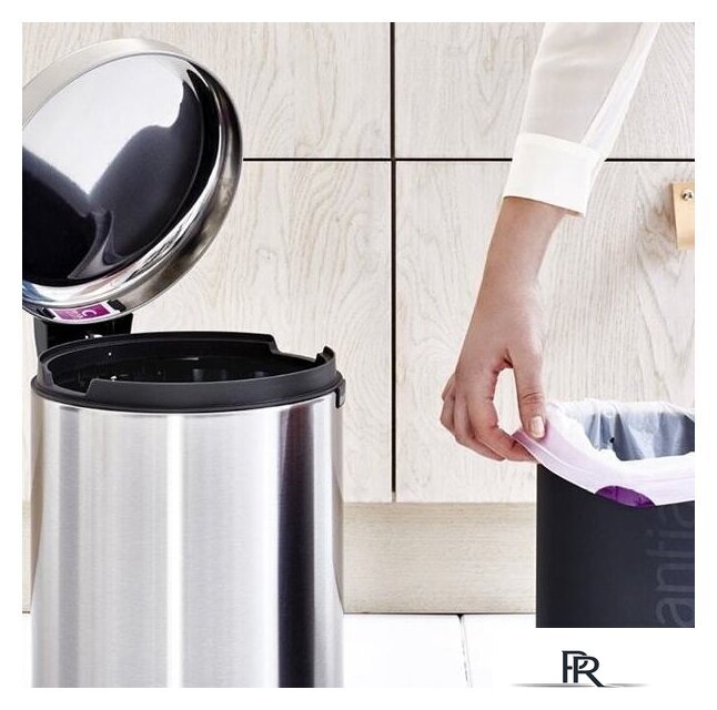 Мусорное ведро Brabantia Pedal Bin NewIcon 12 л (стальной матовый) - Изображение №4 — Интернет-магазин ПроЗаказ