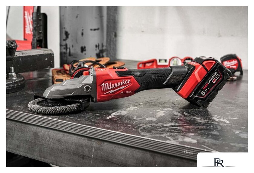Угловая шлифмашина Milwaukee M18 Fuel FSAGF125XB-0X 4933478438 (без АКБ, кейс) - Изображение №8 — Интернет-магазин ПроЗаказ