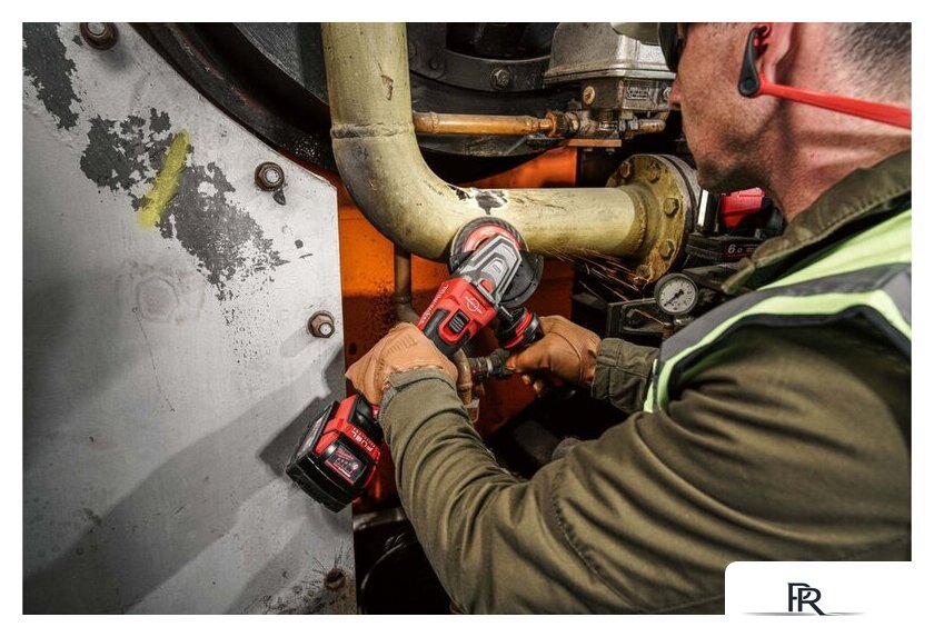 Угловая шлифмашина Milwaukee M18 Fuel FSAGF125XB-0X 4933478438 (без АКБ, кейс) - Изображение №5 — Интернет-магазин ПроЗаказ