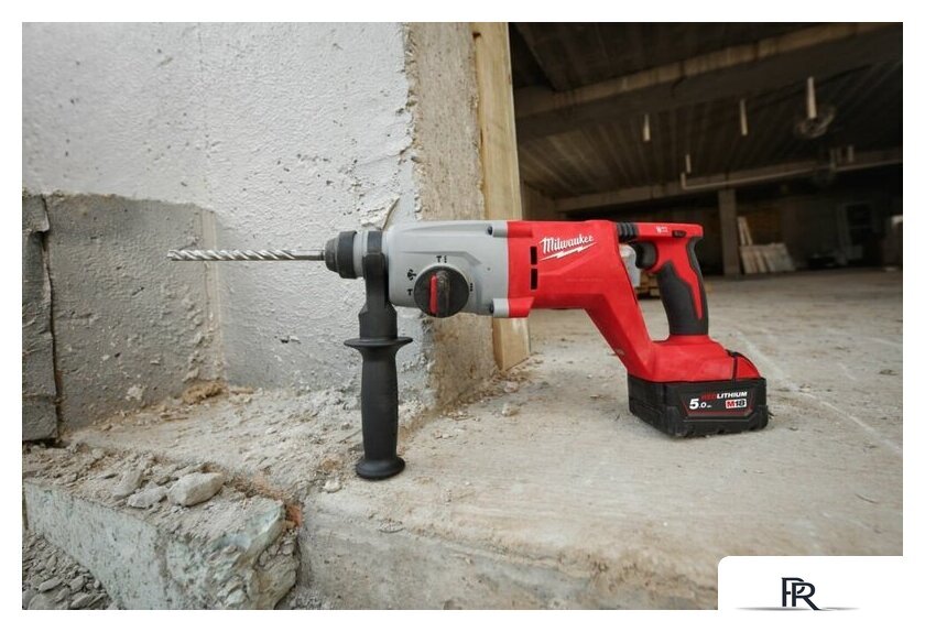 Перфоратор Milwaukee M18 M18BLHACD26-402X 4933492480 (с 2-мя АКБ, кейс) - Изображение №11 — Интернет-магазин ПроЗаказ