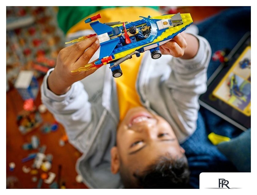 Конструктор LEGO City 60355 Детективные миссии водной полиции - Изображение №5 — Интернет-магазин ПроЗаказ