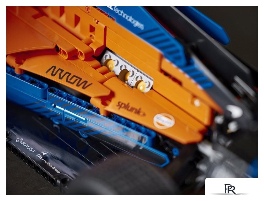 Конструктор LEGO Technic 42141 Гоночный автомобиль McLaren Formula 1 - Изображение №3 — Интернет-магазин ПроЗаказ