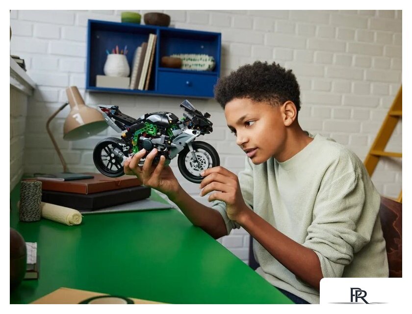 Конструктор LEGO Technic 42170 Мотоцикл Kawasaki Ninja H2R - Изображение №5 — Интернет-магазин ПроЗаказ