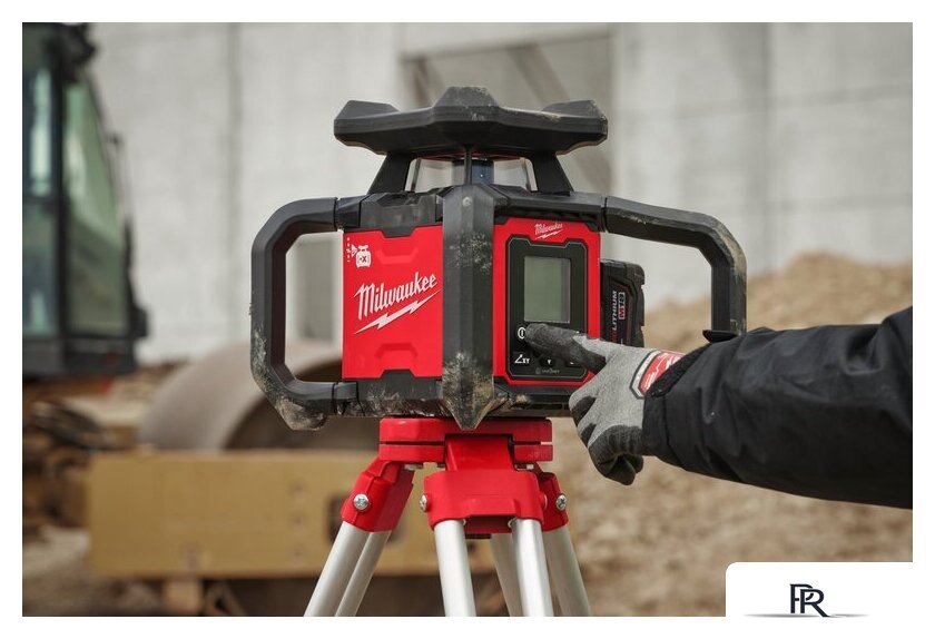 Лазерный нивелир Milwaukee M18 RLOHV1200-501C 4933493204 (с 1-им АКБ, кейс) - Изображение №6 — Интернет-магазин ПроЗаказ