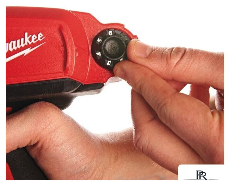 Строительный, слесарный, монтажный инструмент Milwaukee M12 PCG/600A-201B 4933441670 (с 1-им АКБ) - Изображение №3 — Интернет-магазин ПроЗаказ