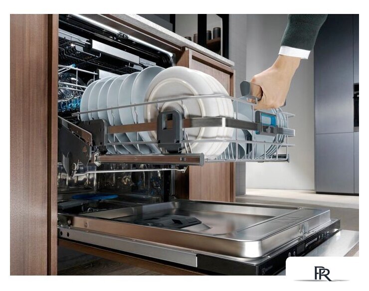 Встраиваемая посудомоечная машина Electrolux 900 ComfortLift EEC87400W - Изображение №8 — Интернет-магазин ПроЗаказ