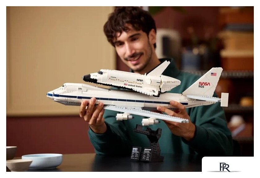 Конструктор LEGO Icons 10360 Самолет-носитель и Шаттл - Изображение №7 — Интернет-магазин ПроЗаказ