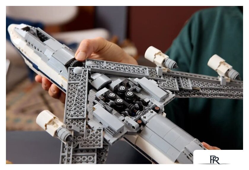 Конструктор LEGO Icons 10360 Самолет-носитель и Шаттл - Изображение №14 — Интернет-магазин ПроЗаказ