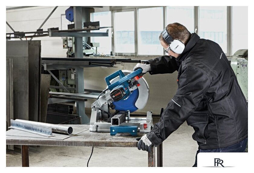 Монтажная (отрезная) пила Bosch GCD 12 JL Professional [0601B28000] - Изображение №2 — Интернет-магазин ПроЗаказ
