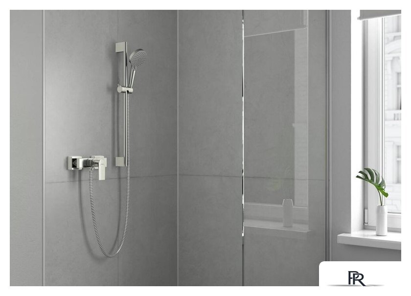 Душевой гарнитур  Hansgrohe Vernis Blend Vario 26275000 - Изображение №3 — Интернет-магазин ПроЗаказ