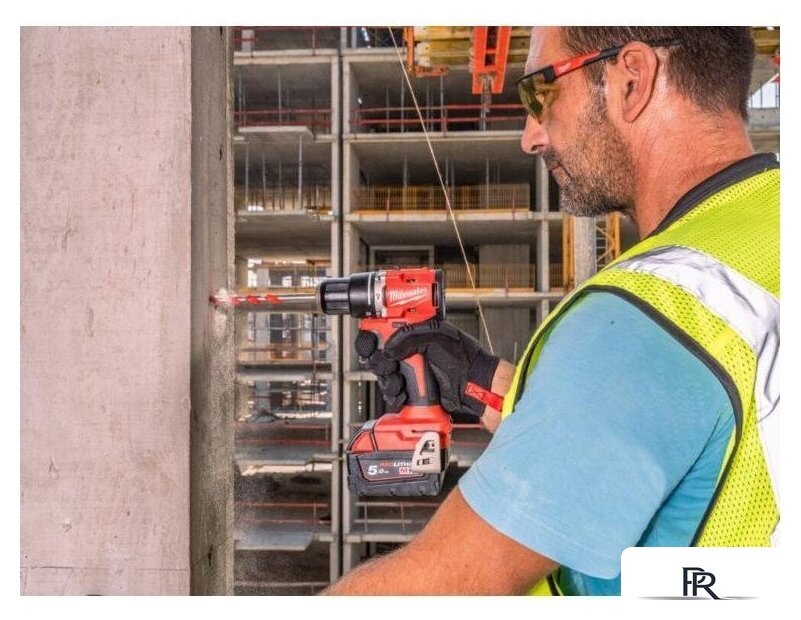 Ударная дрель-шуруповерт Milwaukee M18 M18BLPDRC-502C 4933492826 (с 2-мя АКБ 5 Ач, кейс) - Изображение №7 — Интернет-магазин ПроЗаказ