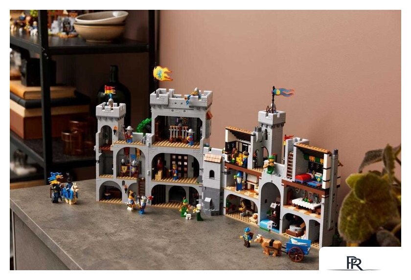 Конструктор LEGO Icons 10305 Замок Львиных рыцарей - Изображение №4 — Интернет-магазин ПроЗаказ