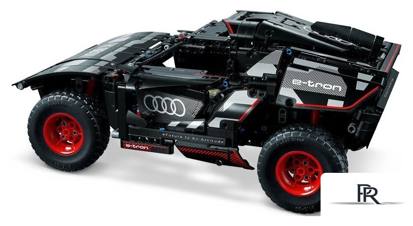 Конструктор LEGO Technic 42160 Audi RS Q e-tron - Изображение №3 — Интернет-магазин ПроЗаказ