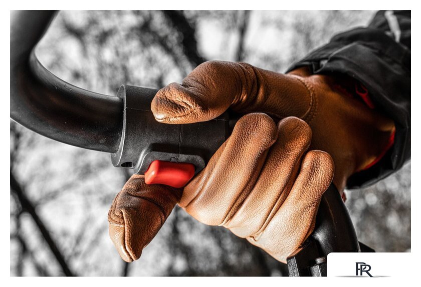 Перчатки из натуральной кожи Milwaukee 9/L 4932478124 - Изображение №3 — Интернет-магазин ПроЗаказ