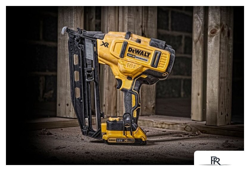 Гвоздезабиватель DeWalt DCN660D2 (с 2-мя АКБ, кейс) - Изображение №2 — Интернет-магазин ПроЗаказ