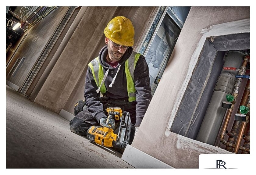 Гвоздезабиватель DeWalt DCN660D2 (с 2-мя АКБ, кейс) - Изображение №3 — Интернет-магазин ПроЗаказ