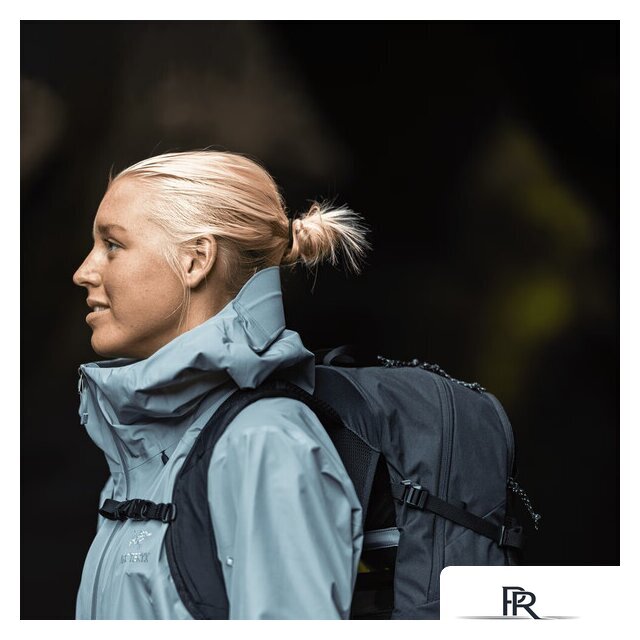 Туристический рюкзак Thule Nanum 18L TNAU118BLK (black) - Изображение №6 — Интернет-магазин ПроЗаказ