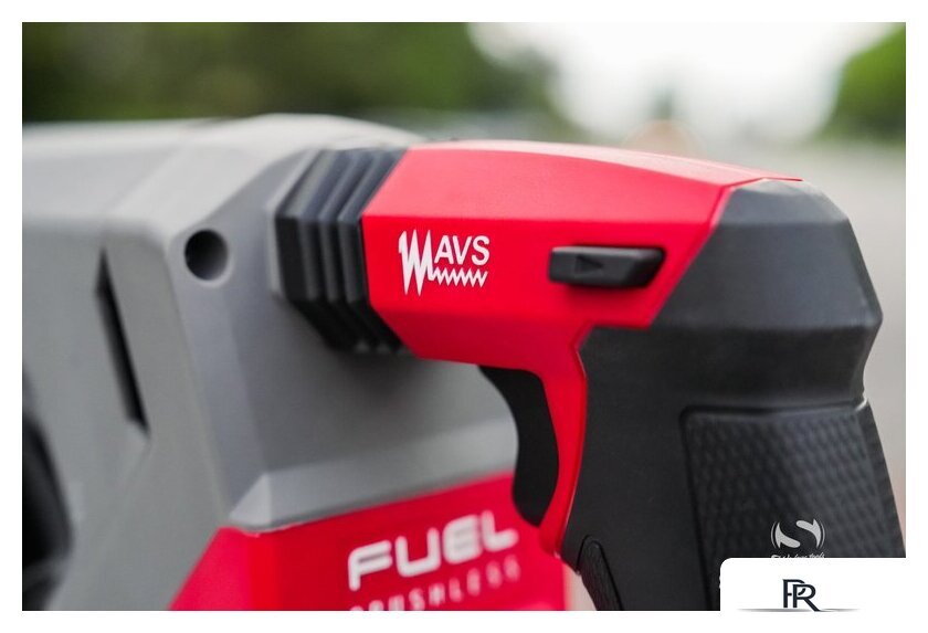 Перфоратор Milwaukee M18 FUEL M18ONEFHX-552X 4933478504 (с 2-мя АКБ, кейс) - Изображение №30 — Интернет-магазин ПроЗаказ