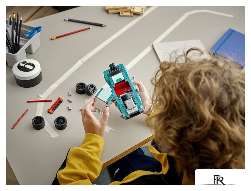 Конструктор LEGO Creator 31127 Уличные гонки - Изображение №7 — Интернет-магазин ПроЗаказ
