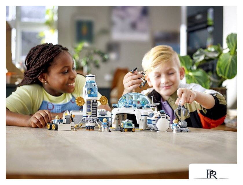 Конструктор LEGO City 60350 Лунная научная база - Изображение №5 — Интернет-магазин ПроЗаказ