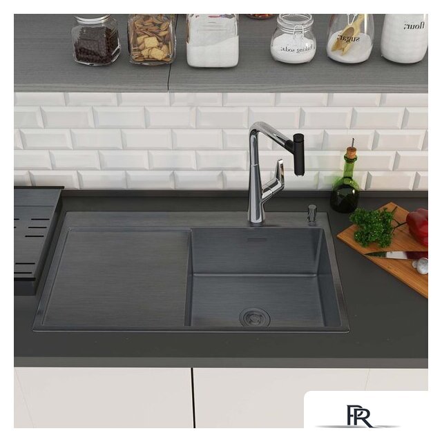 Кухонная мойка Roxen Vespa 560230-70RB PVD графит (с коландером и дозатором) - Изображение №3 — Интернет-магазин ПроЗаказ