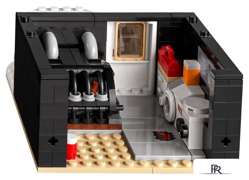 Конструктор LEGO Ideas 21330 Один дома - Изображение №27 — Интернет-магазин ПроЗаказ