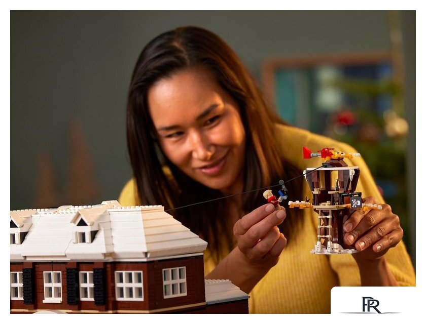 Конструктор LEGO Ideas 21330 Один дома - Изображение №52 — Интернет-магазин ПроЗаказ