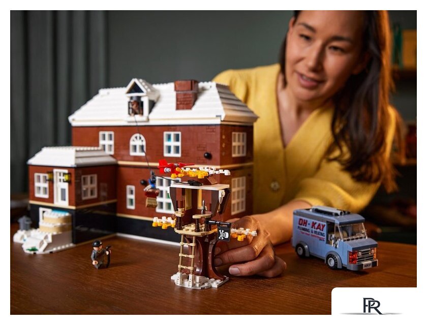Конструктор LEGO Ideas 21330 Один дома - Изображение №46 — Интернет-магазин ПроЗаказ