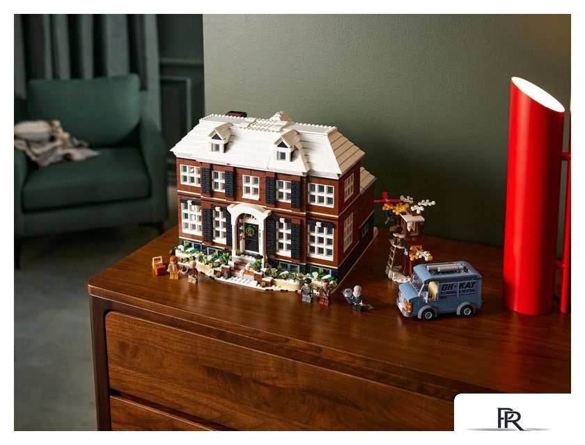 Конструктор LEGO Ideas 21330 Один дома - Изображение №39 — Интернет-магазин ПроЗаказ