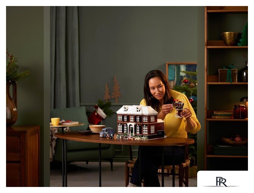 Конструктор LEGO Ideas 21330 Один дома - Изображение №50 — Интернет-магазин ПроЗаказ