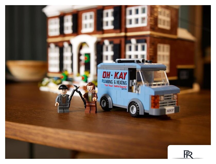 Конструктор LEGO Ideas 21330 Один дома - Изображение №37 — Интернет-магазин ПроЗаказ