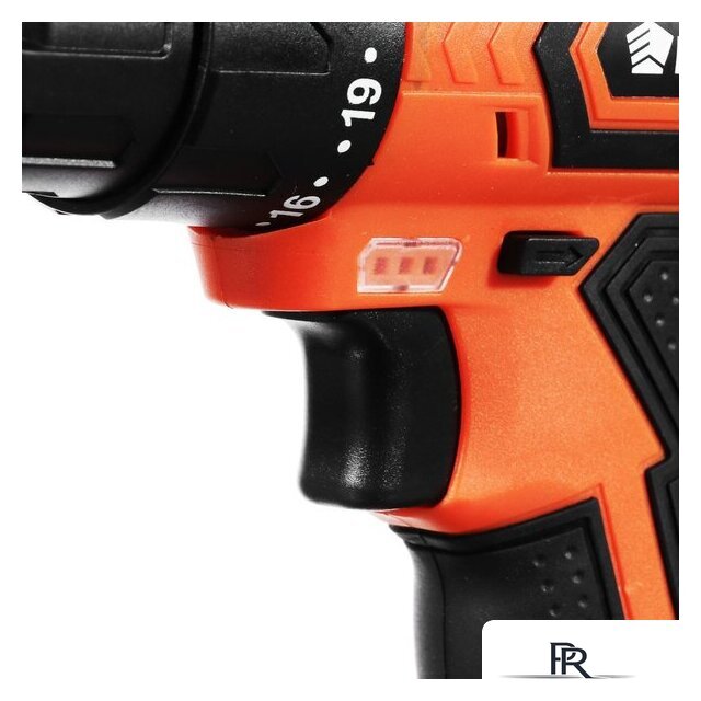 Дрель-шуруповерт Ермак ДША-18-2 646-325 (с 2-мя АКБ, кейс, набор оснастки) - Изображение №5 — Интернет-магазин ПроЗаказ