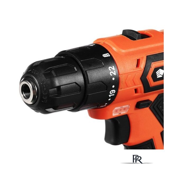 Дрель-шуруповерт Ермак ДША-18-2 646-325 (с 2-мя АКБ, кейс, набор оснастки) - Изображение №3 — Интернет-магазин ПроЗаказ