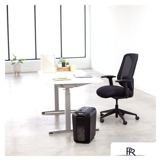 Шредер Fellowes PowerShred LX65 (черный) - Изображение №4 — Интернет-магазин ПроЗаказ