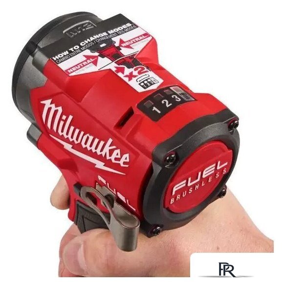 Гайковерт Milwaukee M12 FCIWF38G3-502X Fuel 4933493452 (с 2-мя АКБ, кейс) - Изображение №5 — Интернет-магазин ПроЗаказ