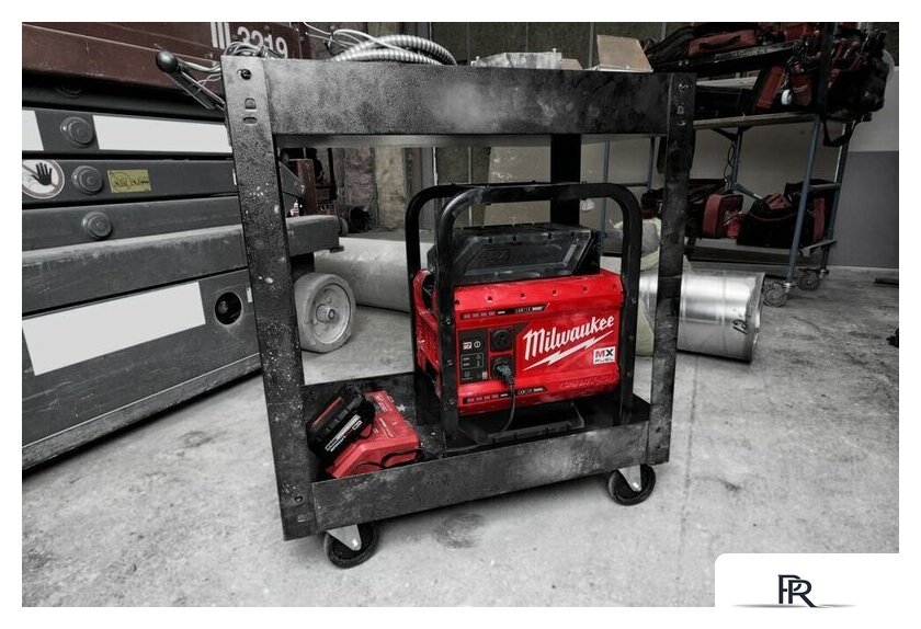 Портативная зарядная станция Milwaukee MX FUEL MXF PS-0 4933493922 (без АКБ) - Изображение №11 — Интернет-магазин ПроЗаказ