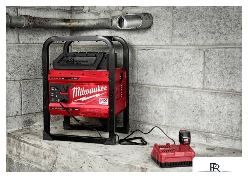 Портативная зарядная станция Milwaukee MX FUEL MXF PS-0 4933493922 (без АКБ) - Изображение №3 — Интернет-магазин ПроЗаказ