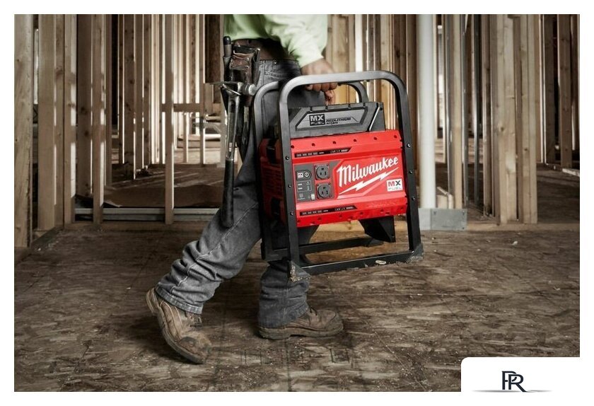 Портативная зарядная станция Milwaukee MX FUEL MXF PS-0 4933493922 (без АКБ) - Изображение №9 — Интернет-магазин ПроЗаказ