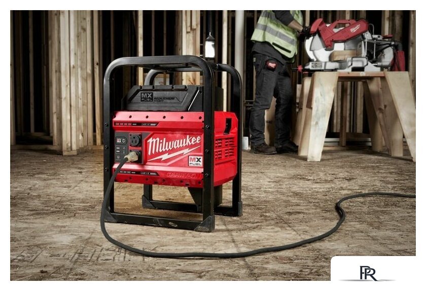 Портативная зарядная станция Milwaukee MX FUEL MXF PS-0 4933493922 (без АКБ) - Изображение №10 — Интернет-магазин ПроЗаказ