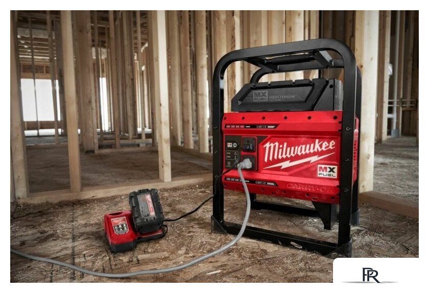 Портативная зарядная станция Milwaukee MX FUEL MXF PS-0 4933493922 (без АКБ) - Изображение №7 — Интернет-магазин ПроЗаказ