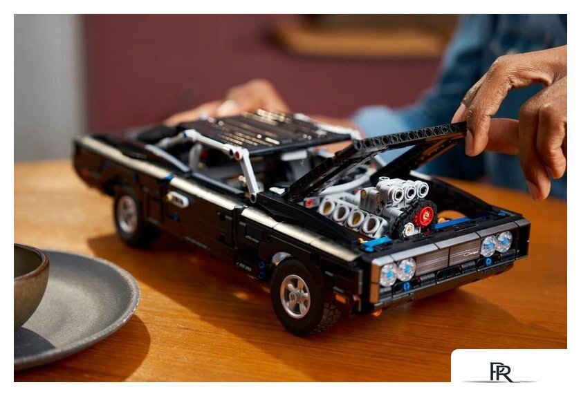Конструктор LEGO Technic 42231 Fast and Furious Dodge Charger R/T Car - Изображение №12 — Интернет-магазин ПроЗаказ