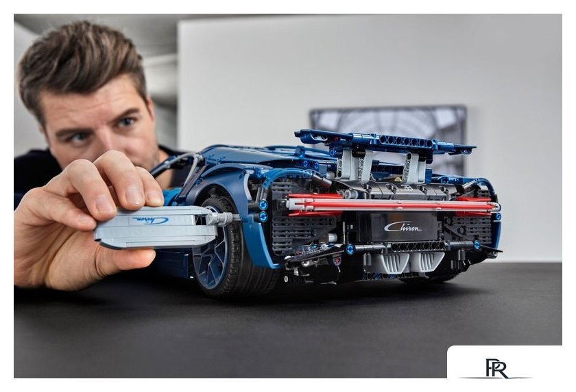 Конструктор LEGO Technic 42083 Bugatti Chiron - Изображение №15 — Интернет-магазин ПроЗаказ