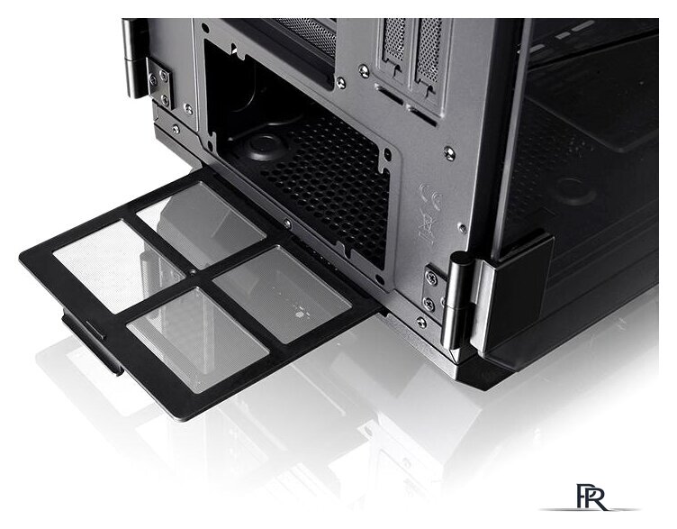 Корпус Thermaltake View 71 Tempered Glass RGB Edition - Изображение №16 — Интернет-магазин ПроЗаказ