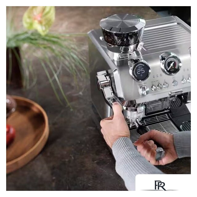 Кофейная станция DeLonghi La Specialista Maestro with Cold Brew EC9885M - Изображение №11 — Интернет-магазин ПроЗаказ
