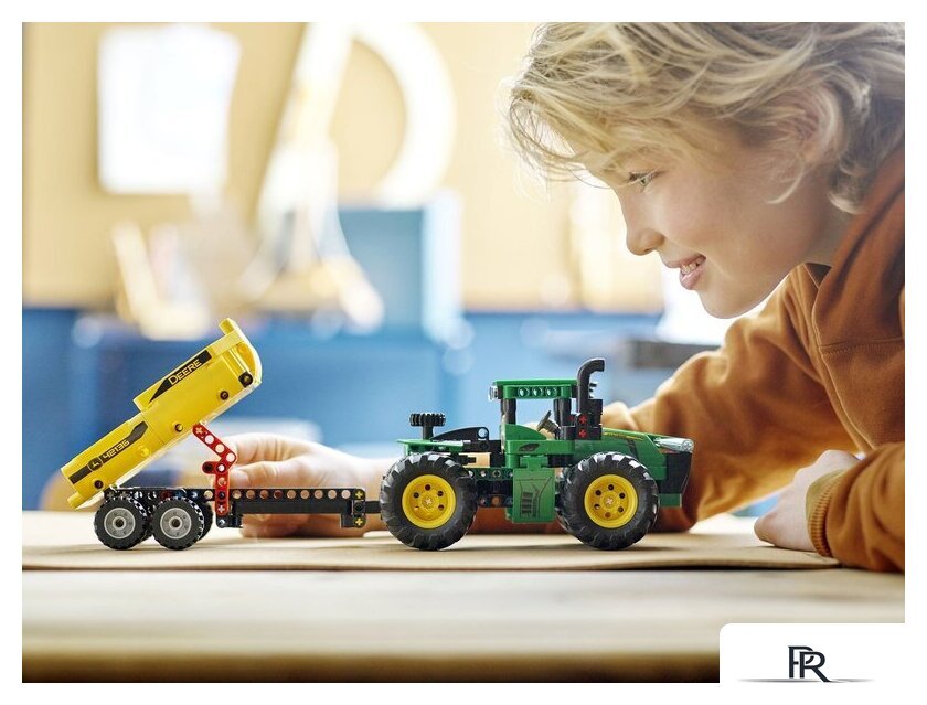 Конструктор LEGO Technic 42136 John Deere 9620R 4WD Tractor - Изображение №9 — Интернет-магазин ПроЗаказ