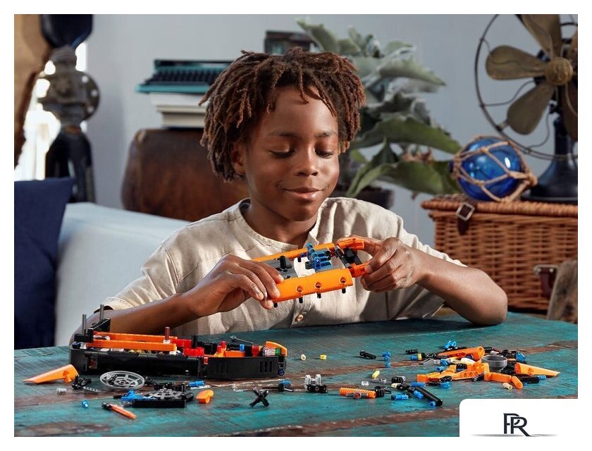 Конструктор LEGO Technic 42120 Спасательное судно на воздушной подушке - Изображение №10 — Интернет-магазин ПроЗаказ