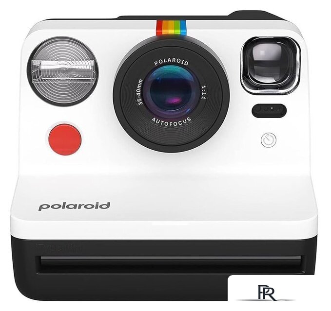 Фотоаппарат Polaroid Now Instant Camera Generation 2 (черный/белый) - Изображение №1 — Интернет-магазин ПроЗаказ