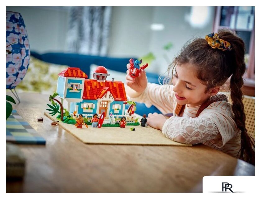 Конструктор LEGO Disney Пляжный домик Лило и Стича 43268 - Изображение №8 — Интернет-магазин ПроЗаказ